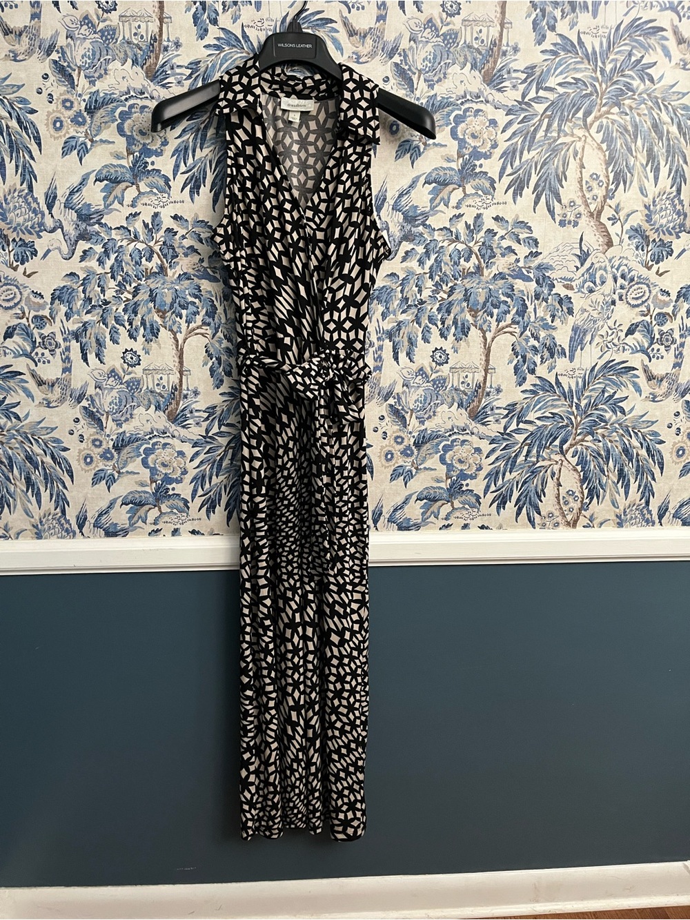 Dress Barn Black and White Sleeveless Maxi Dress